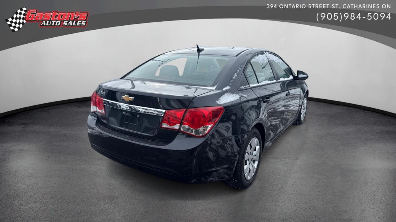 2013 Chevrolet Cruze LS Photo