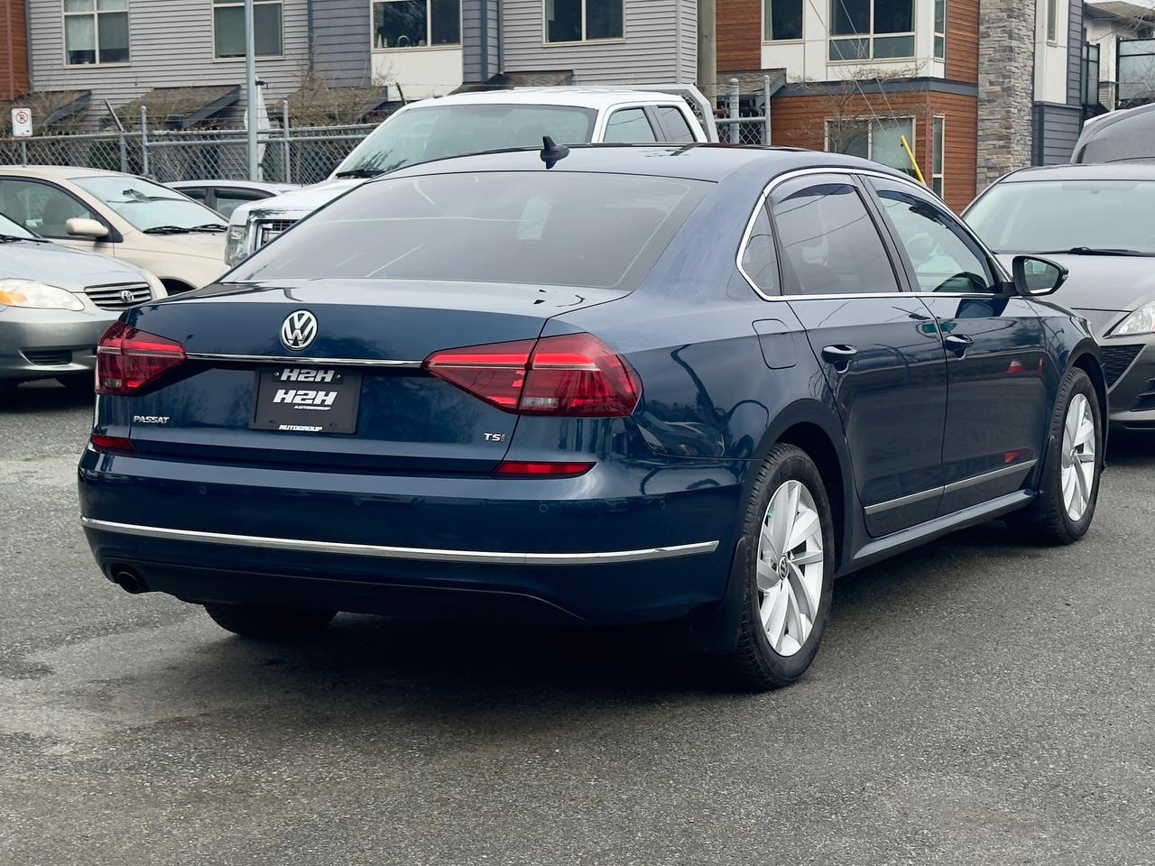 2018 Volkswagen Passat FINANCING AVAILABLE Photo5
