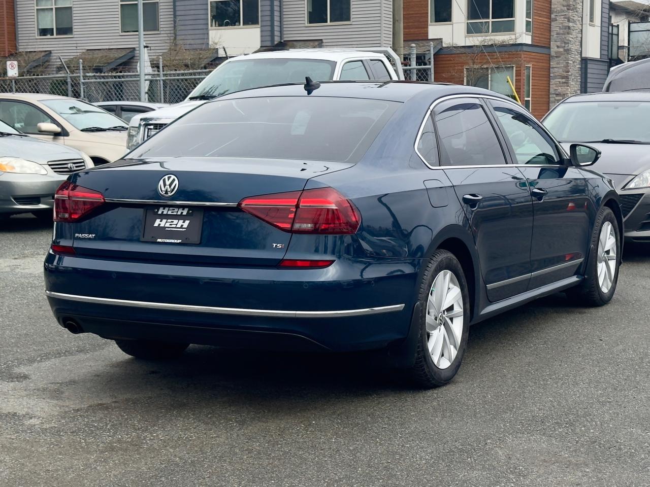 2018 Volkswagen Passat FINANCING AVAILABLE Photo5