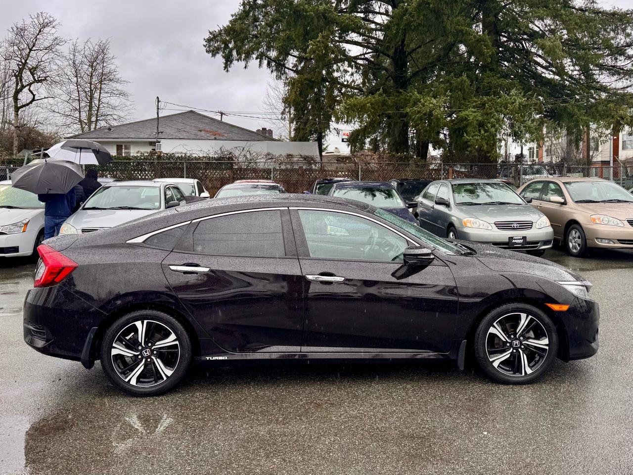 2016 Honda Civic FINANCING AVAILABLE Photo4