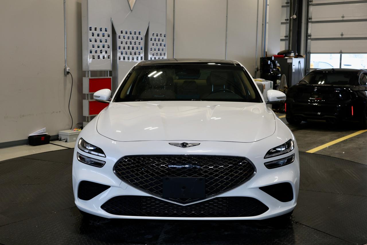 2022 Genesis G70 2.0T AWD - SUNROOF|NAVI|CAMERA|BLINDSPOT|LANEKEEP Photo