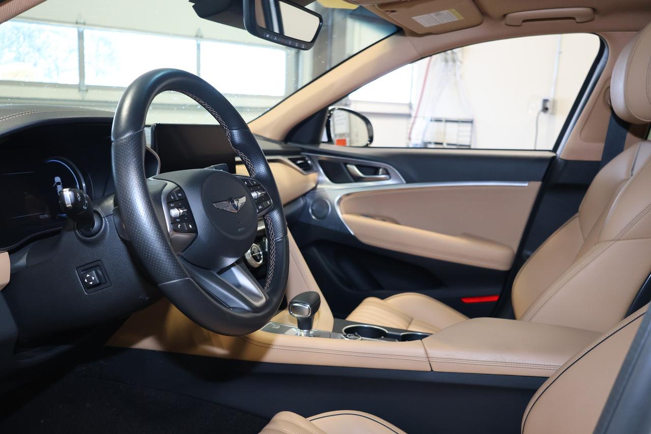 2022 Genesis G70 2.0T AWD - SUNROOF|NAVI|CAMERA|BLINDSPOT|LANEKEEP Photo