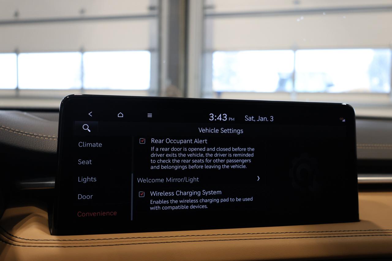 2022 Genesis G70 2.0T AWD - SUNROOF|NAVI|CAMERA|BLINDSPOT|LANEKEEP Photo