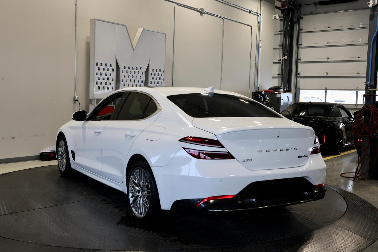 2022 Genesis G70 2.0T AWD - SUNROOF|NAVI|CAMERA|BLINDSPOT|LANEKEEP Photo4
