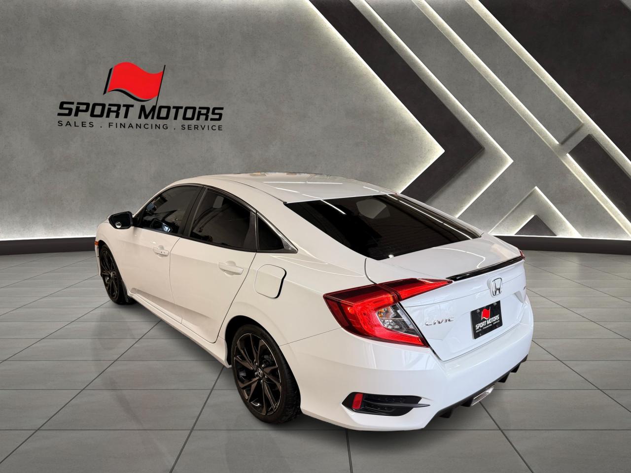 2019 Honda Civic Sport+Roof+Camera+Heated Seats+CLEAN CARFAX Photo