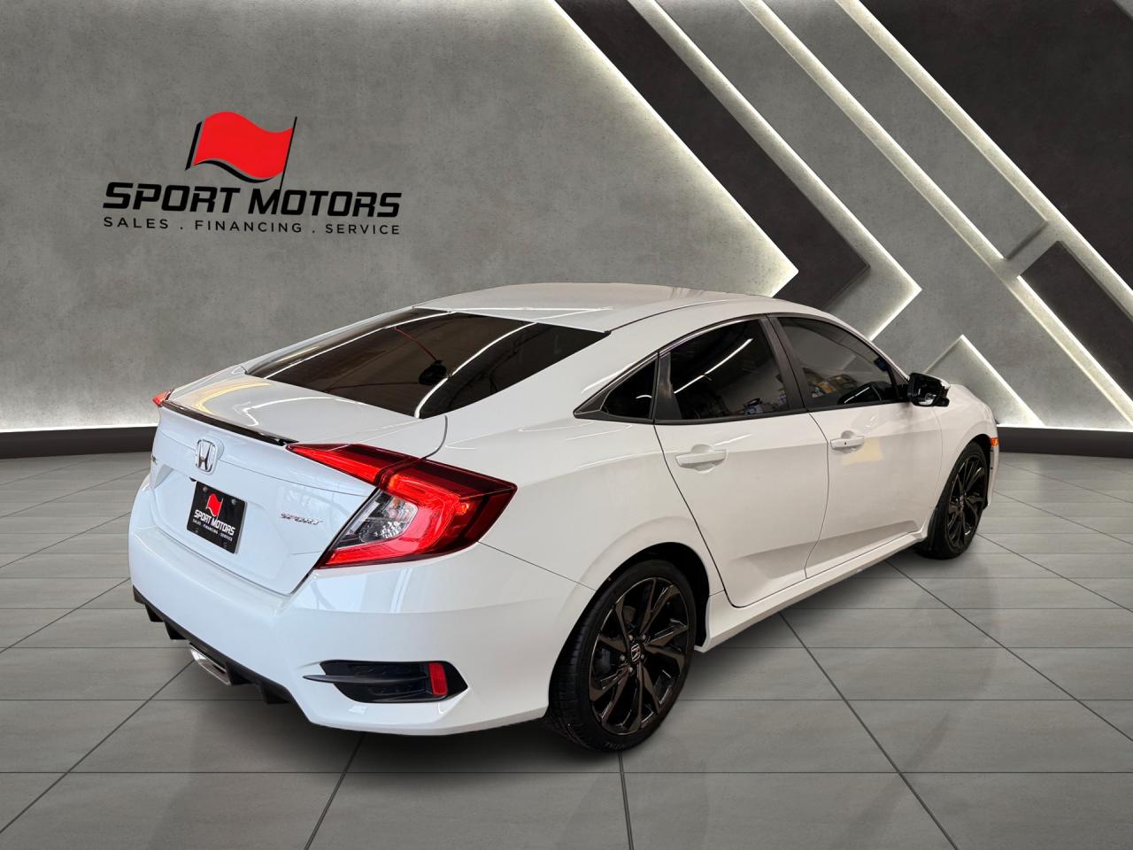 2019 Honda Civic Sport+Roof+Camera+Heated Seats+CLEAN CARFAX Photo8