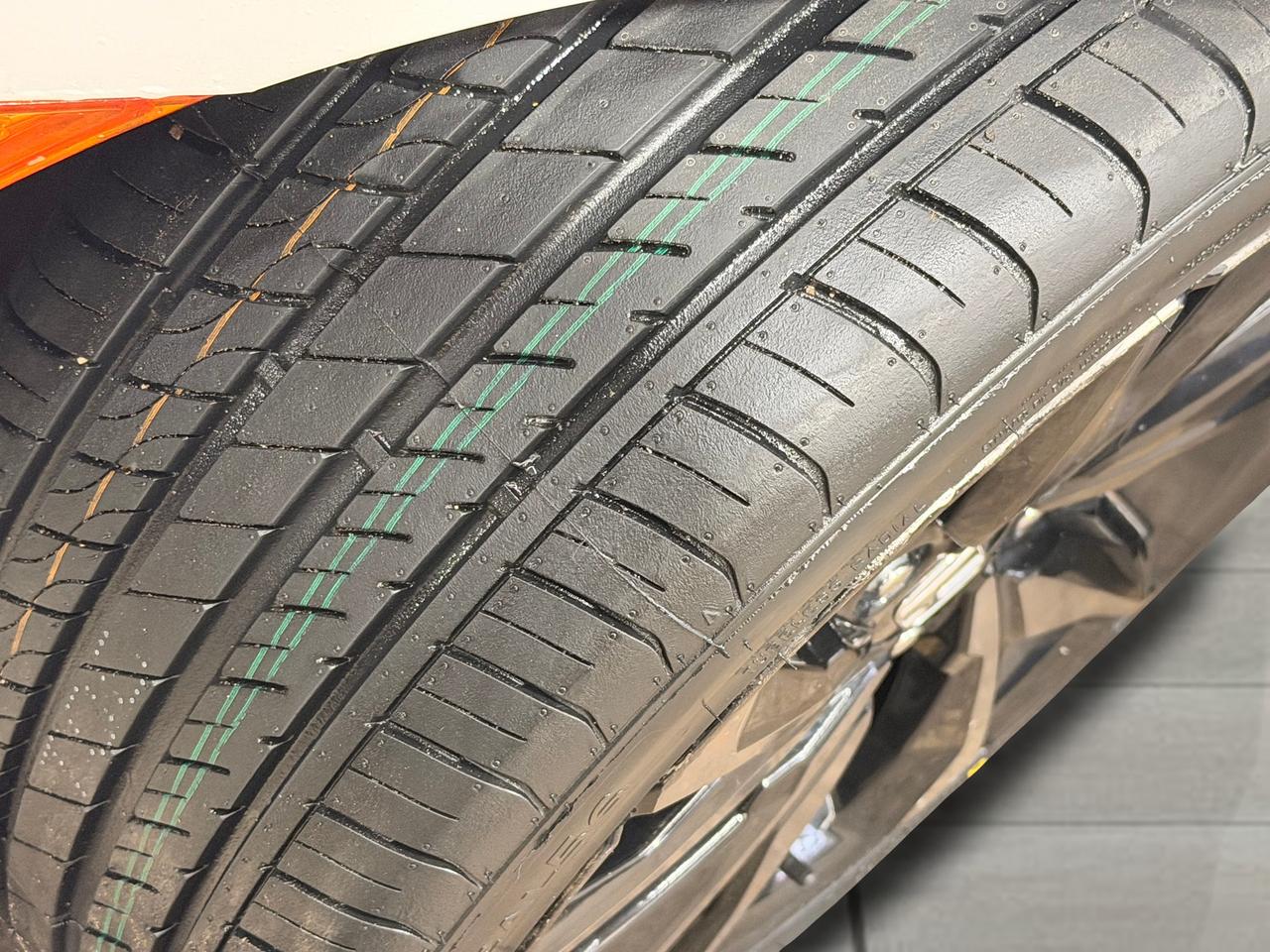 2019 Honda Civic Sport+Roof+Camera+Heated Seats+CLEAN CARFAX Photo