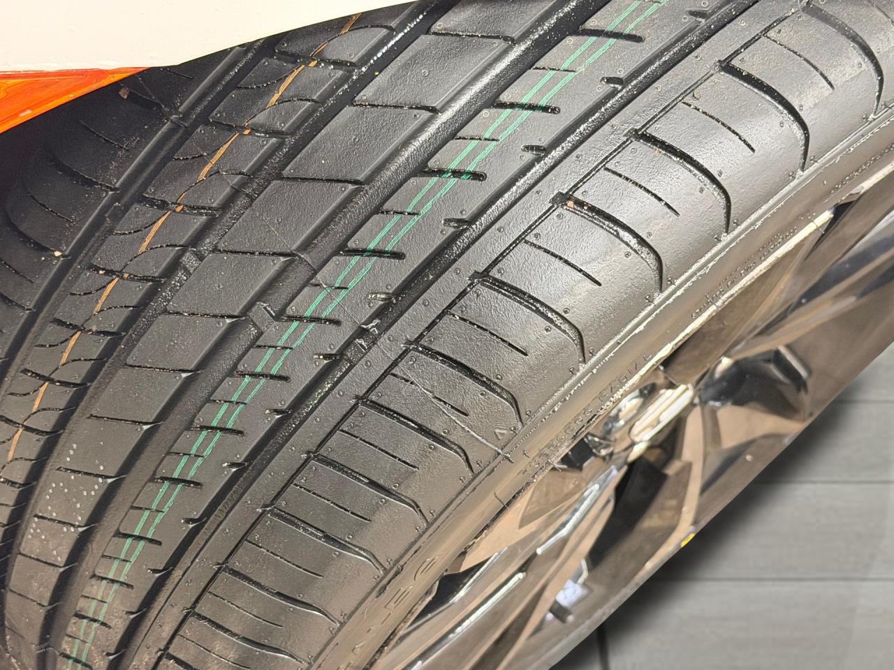 2019 Honda Civic Sport+Roof+Camera+Heated Seats+CLEAN CARFAX Photo