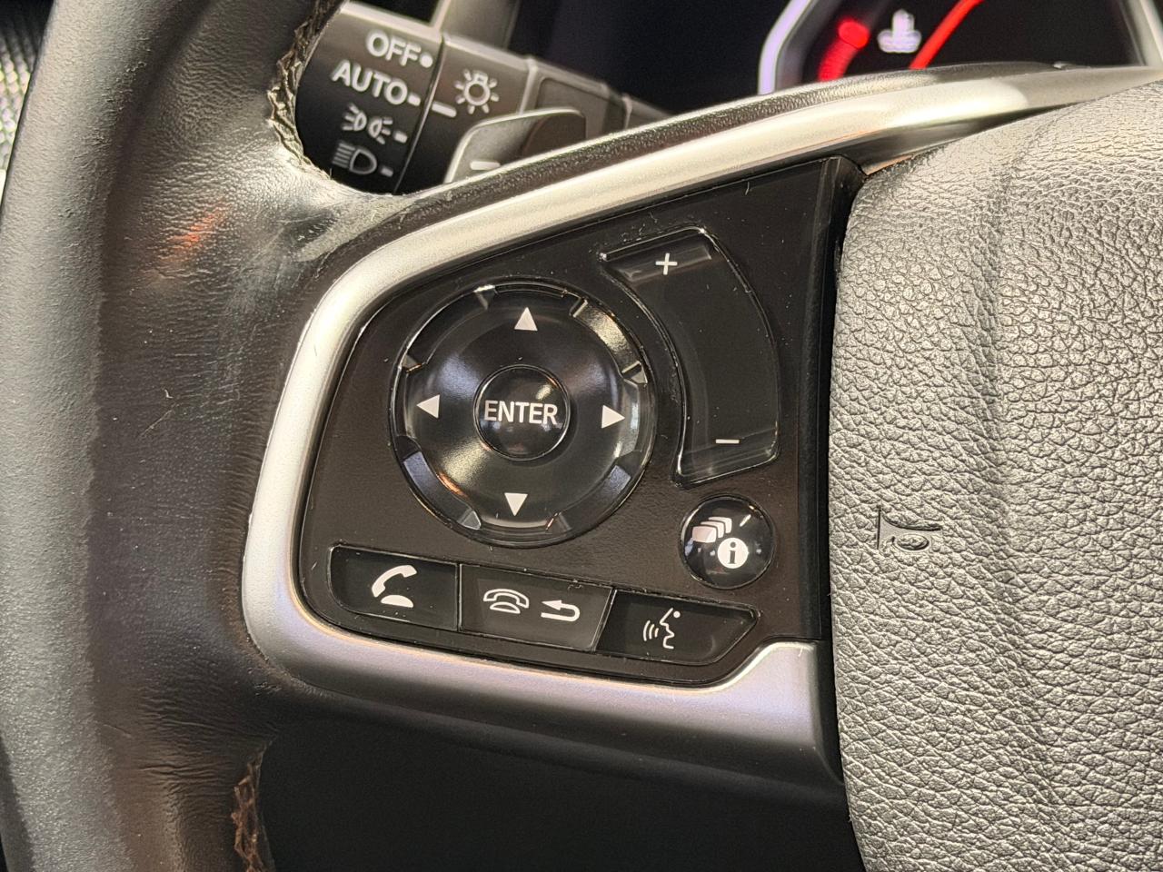 2019 Honda Civic Sport+Roof+Camera+Heated Seats+CLEAN CARFAX Photo45