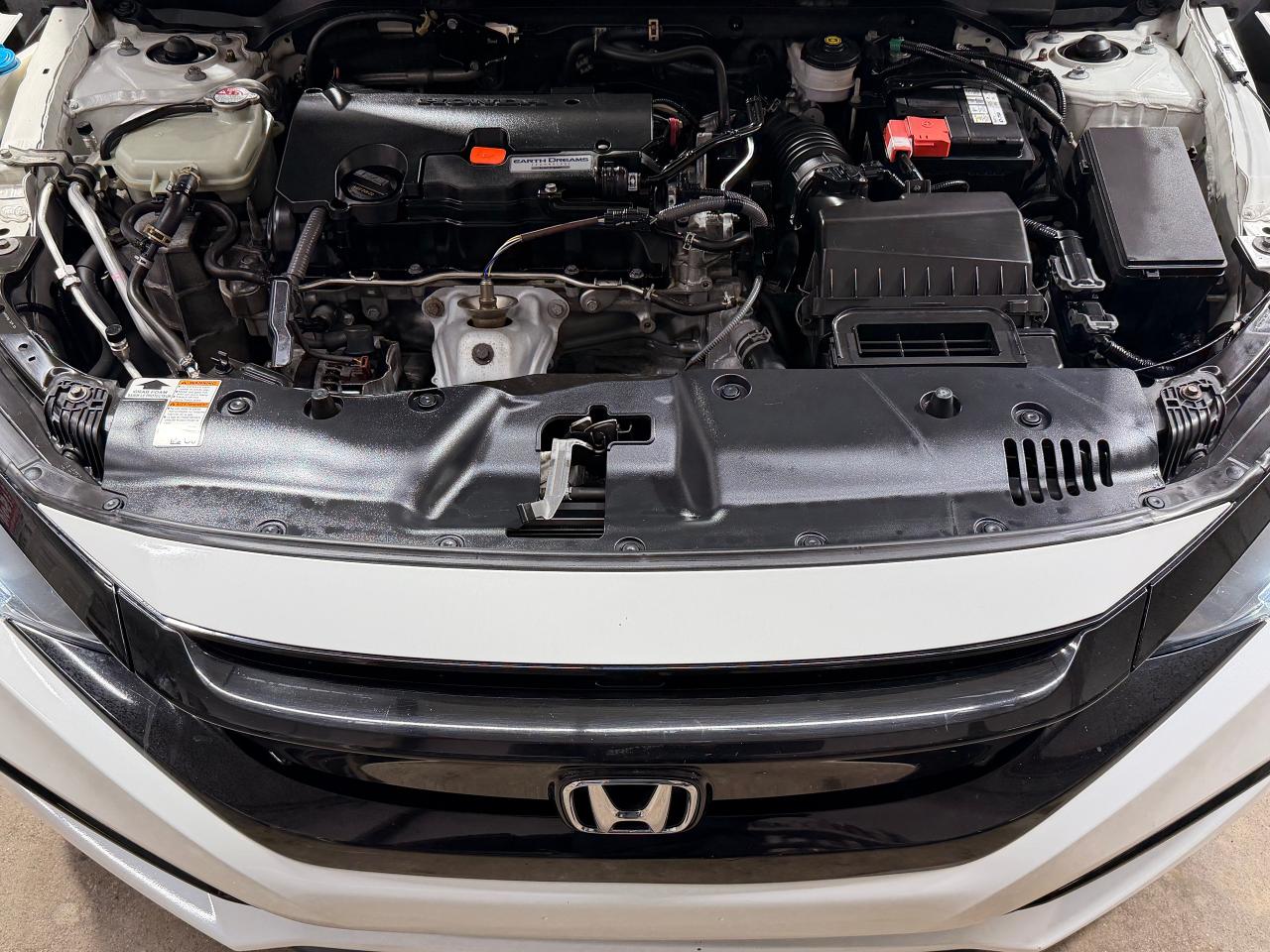 2019 Honda Civic Sport+Roof+Camera+Heated Seats+CLEAN CARFAX Photo