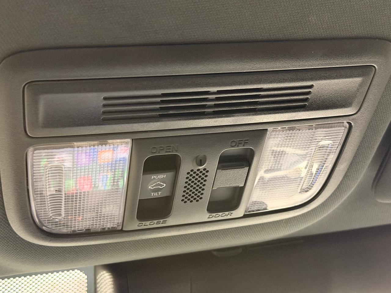 2019 Honda Civic Sport+Roof+Camera+Heated Seats+CLEAN CARFAX Photo52