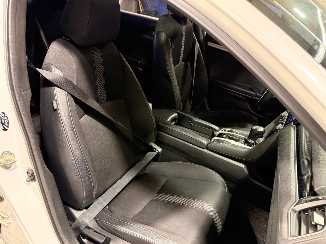 2019 Honda Civic Sport+Roof+Camera+Heated Seats+CLEAN CARFAX Photo