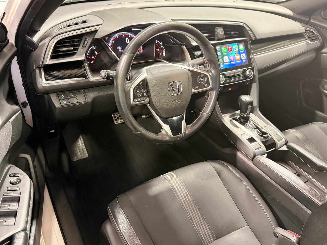 2019 Honda Civic Sport+Roof+Camera+Heated Seats+CLEAN CARFAX Photo