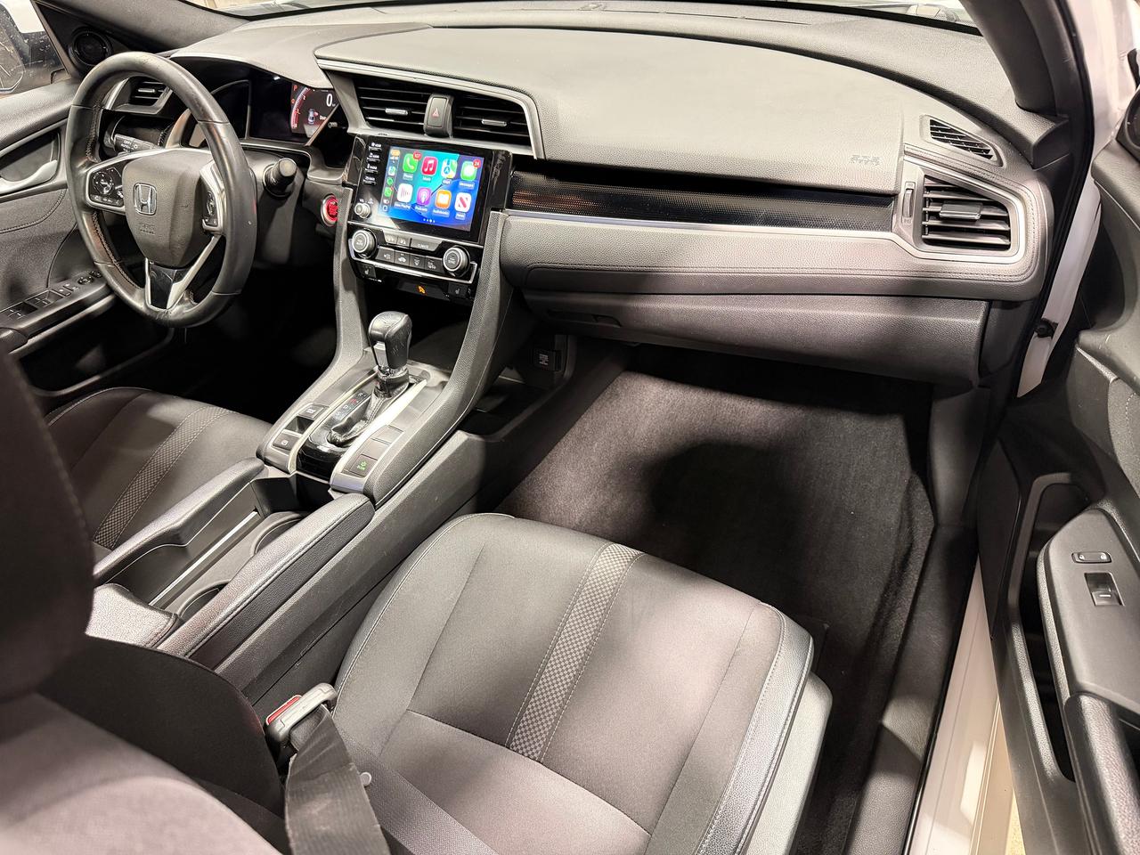 2019 Honda Civic Sport+Roof+Camera+Heated Seats+CLEAN CARFAX Photo