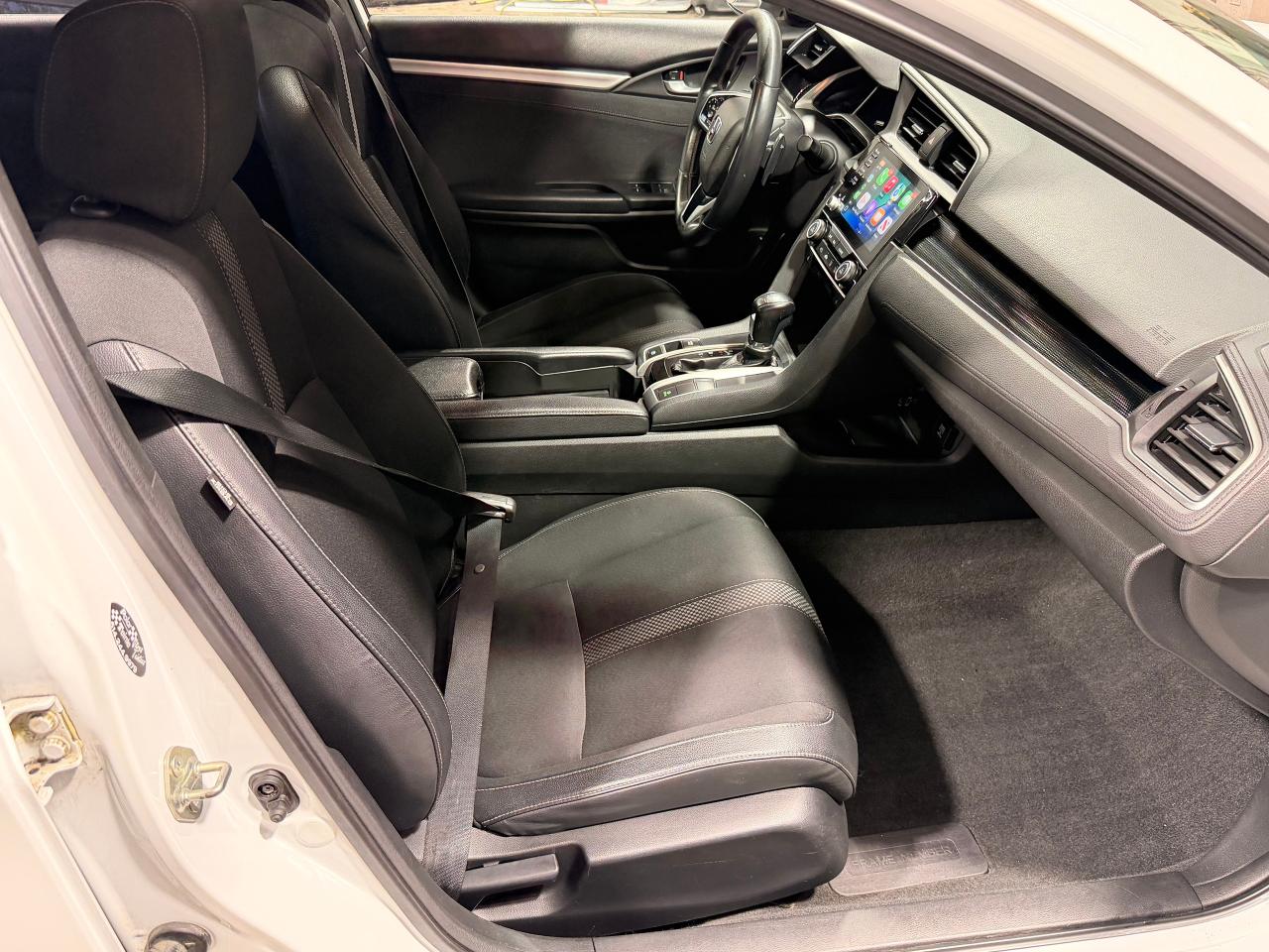 2019 Honda Civic Sport+Roof+Camera+Heated Seats+CLEAN CARFAX Photo
