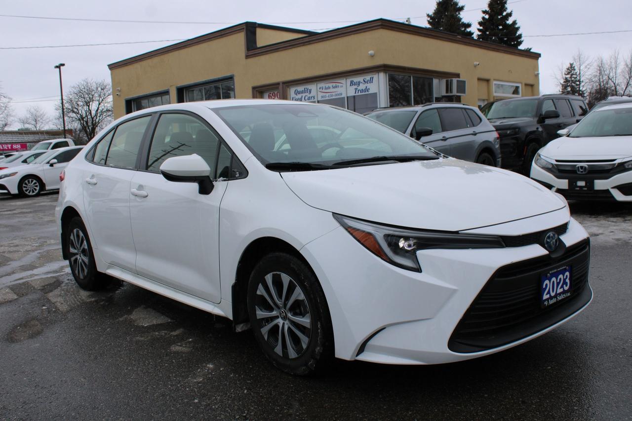 2023 Toyota Corolla Hybrid LE - Photo #1