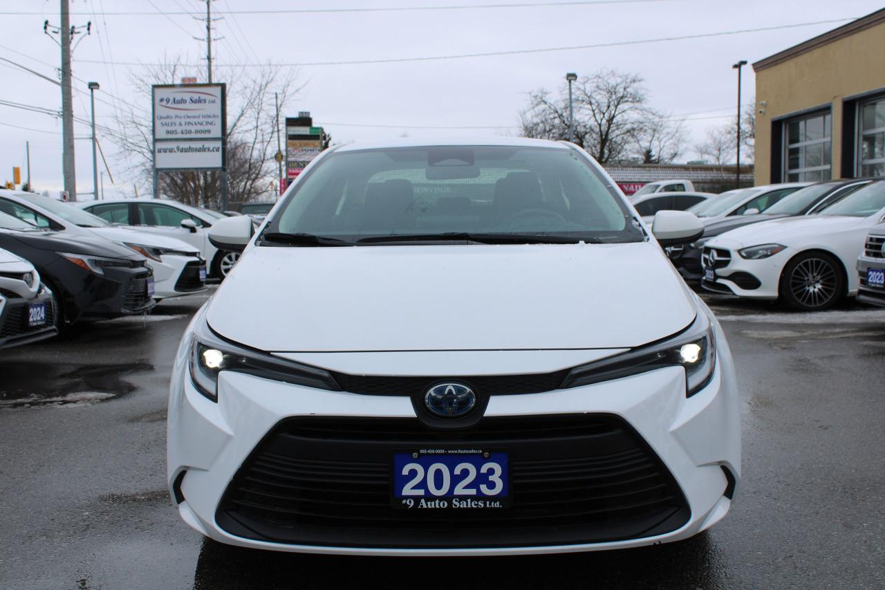 2023 Toyota Corolla Hybrid LE Photo