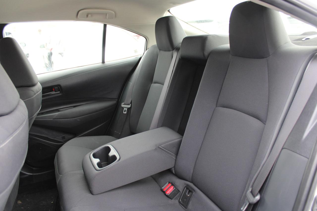 2023 Toyota Corolla Hybrid LE Photo