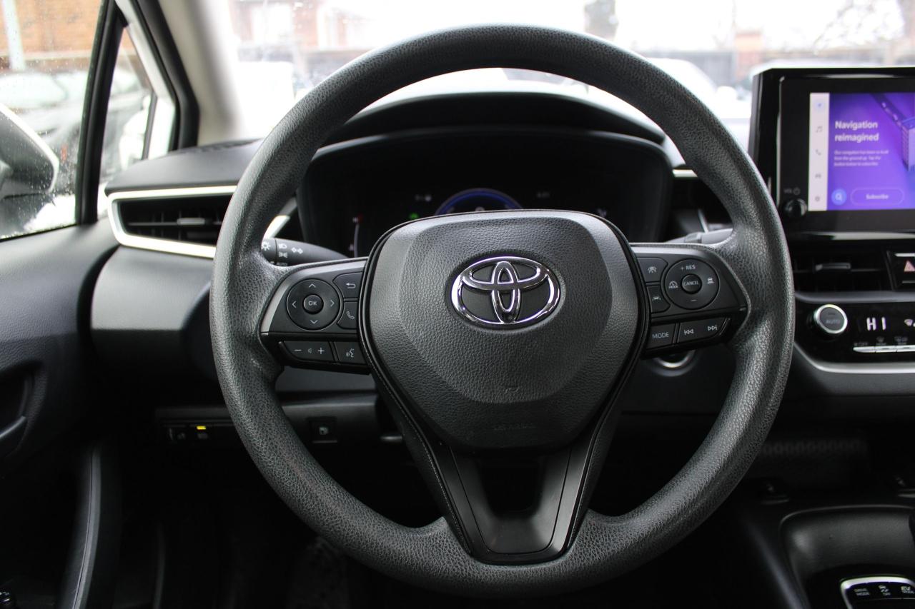 2023 Toyota Corolla Hybrid LE Photo