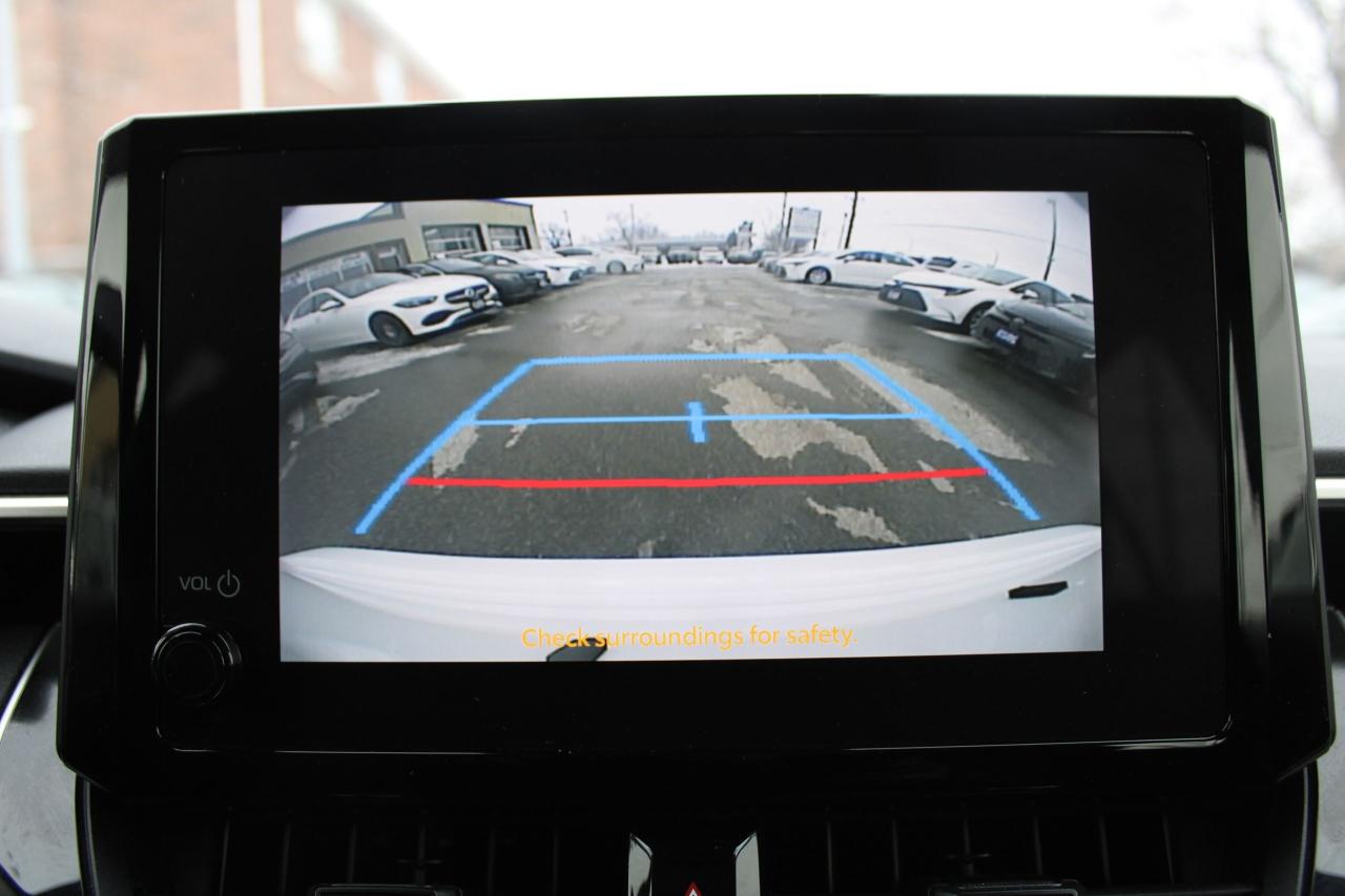 2023 Toyota Corolla Hybrid LE Photo