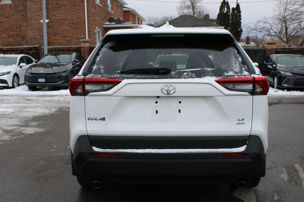2024 Toyota RAV4 LE Photo