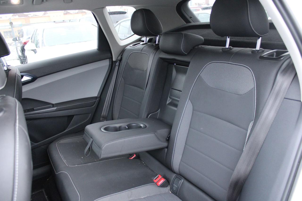 2024 Volkswagen Taos Comfortline Photo