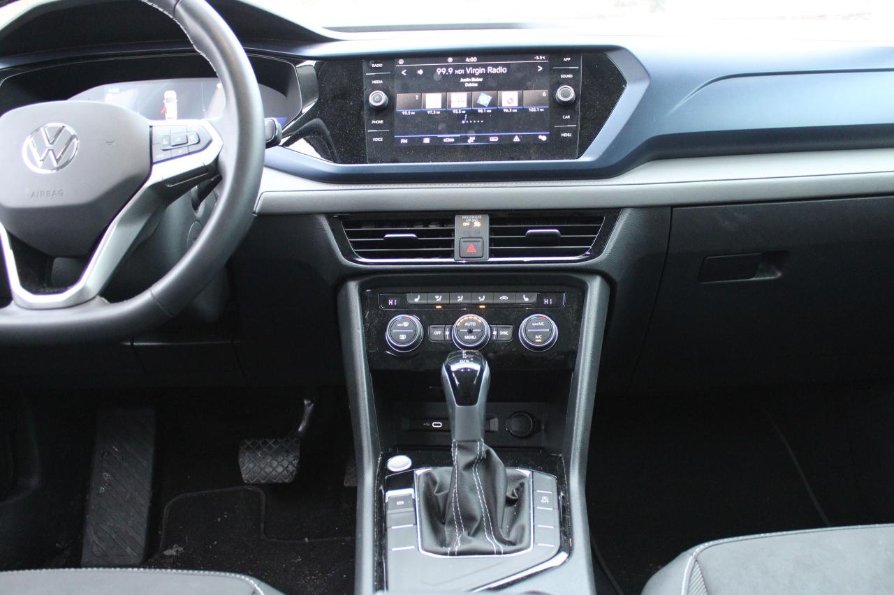 2024 Volkswagen Taos Comfortline Photo