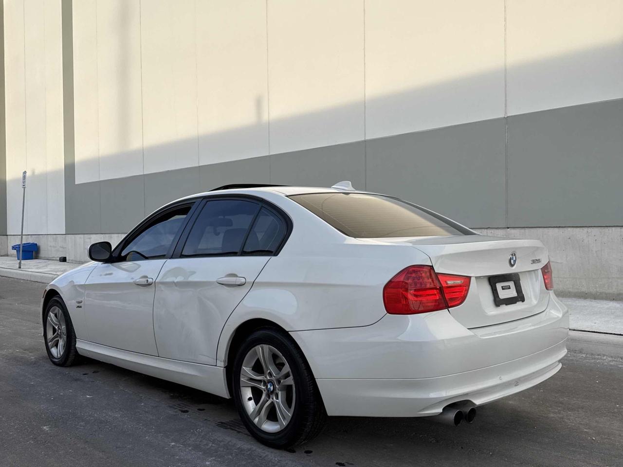 2011 BMW 3 Series 328i xDrive Photo