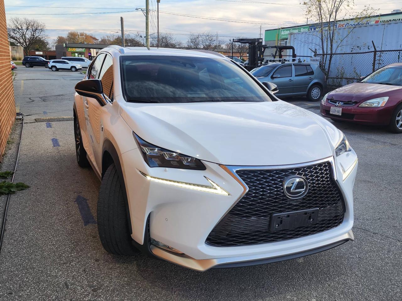 2017 Lexus NX 200t F-Sport, Navi, AWD 4dr Photo