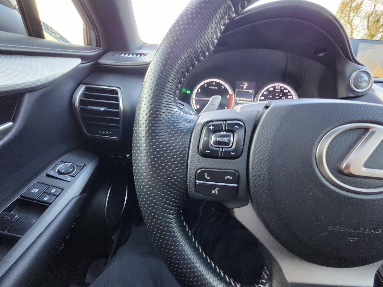 2017 Lexus NX 200t F-Sport, Navi, AWD 4dr Photo