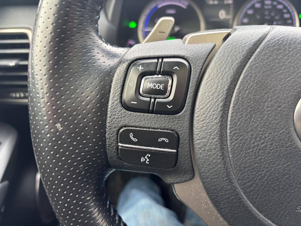 2021 Lexus NX NX 300H F-Sport 2 Hybrid AWD Photo