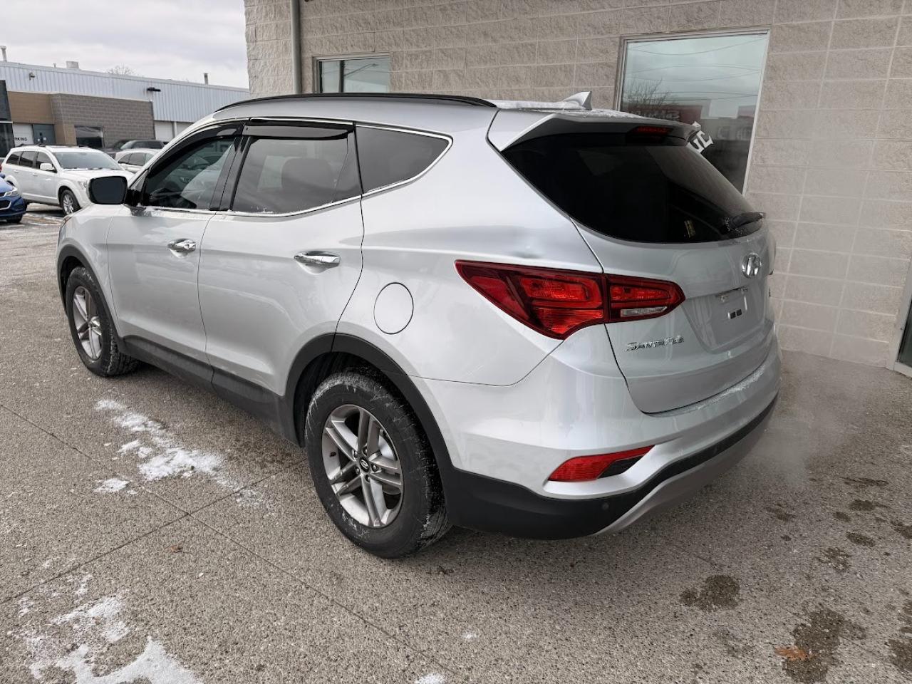 2017 Hyundai Santa Fe Sport 2.4 Premium Photo