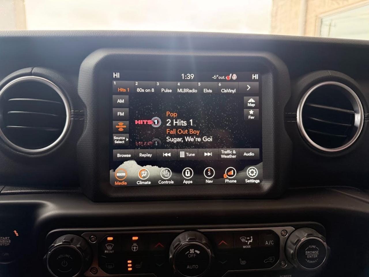 2020 Jeep Wrangler Unlimited Sahara Photo