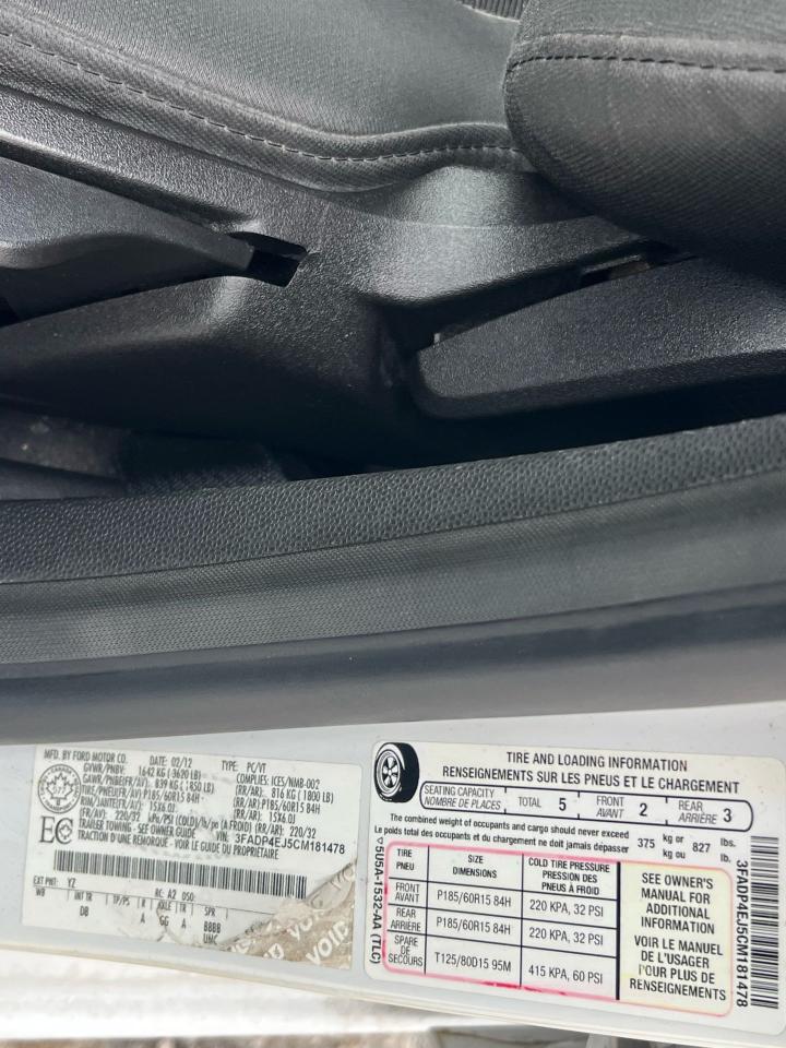 2012 Ford Fiesta SE Photo