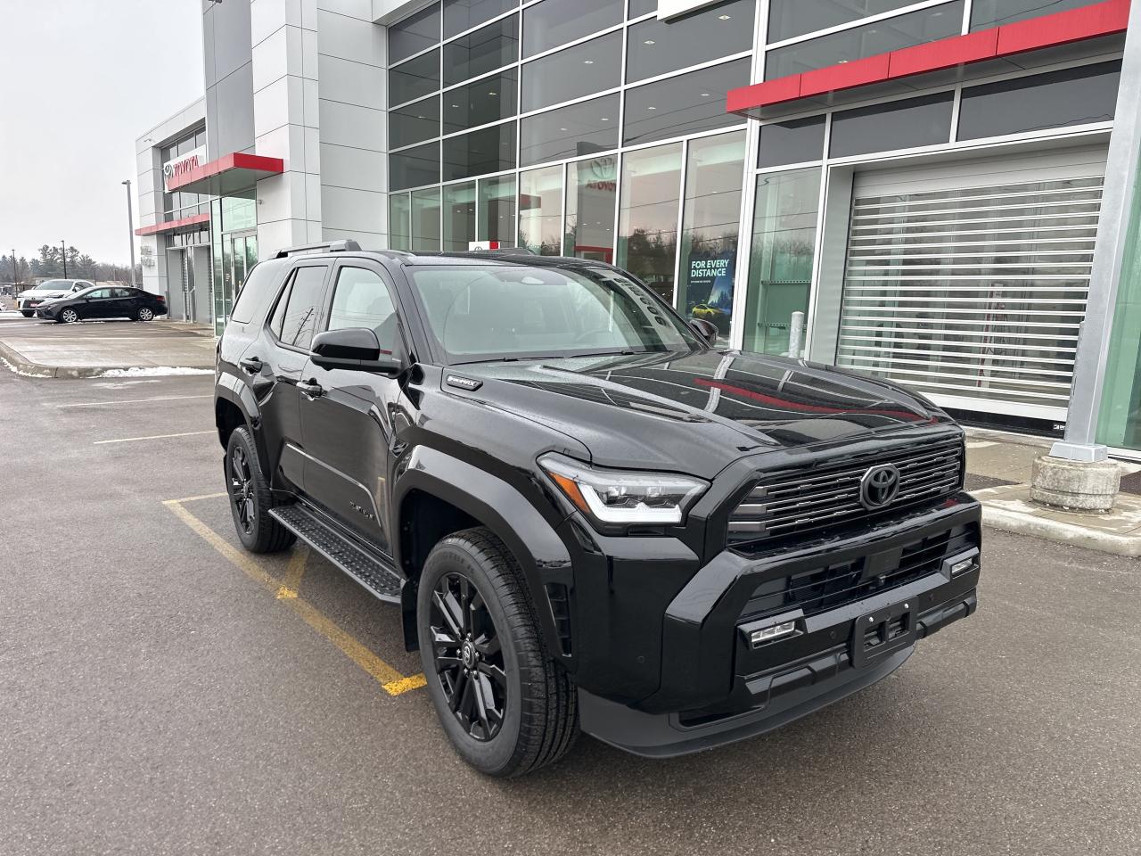 2025 Toyota 4Runner HYBRID Photo2