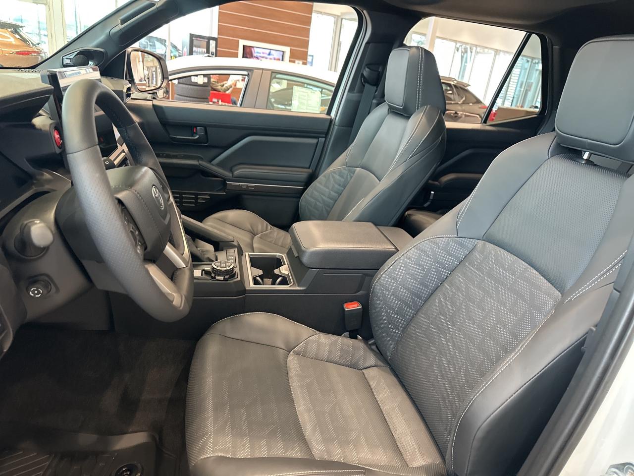 2025 Toyota 4Runner HYBRID Photo