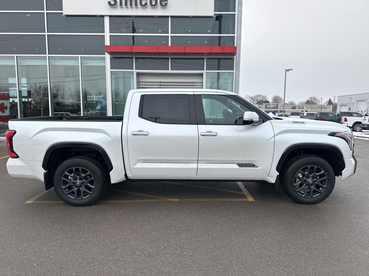 2026 Toyota Tundra Platinum Hybrid Photo3