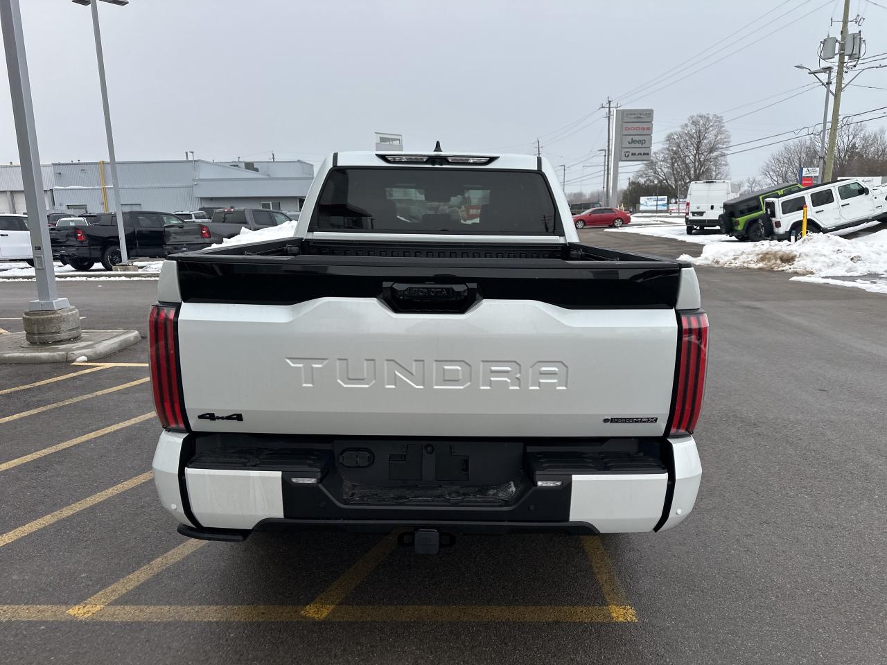 2026 Toyota Tundra Platinum Hybrid Photo