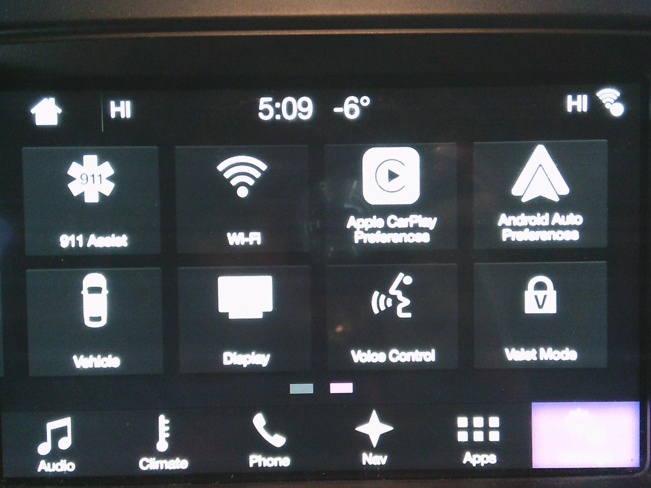 2017 Ford Explorer 4WD 4dr XLT 7 PASS Photo