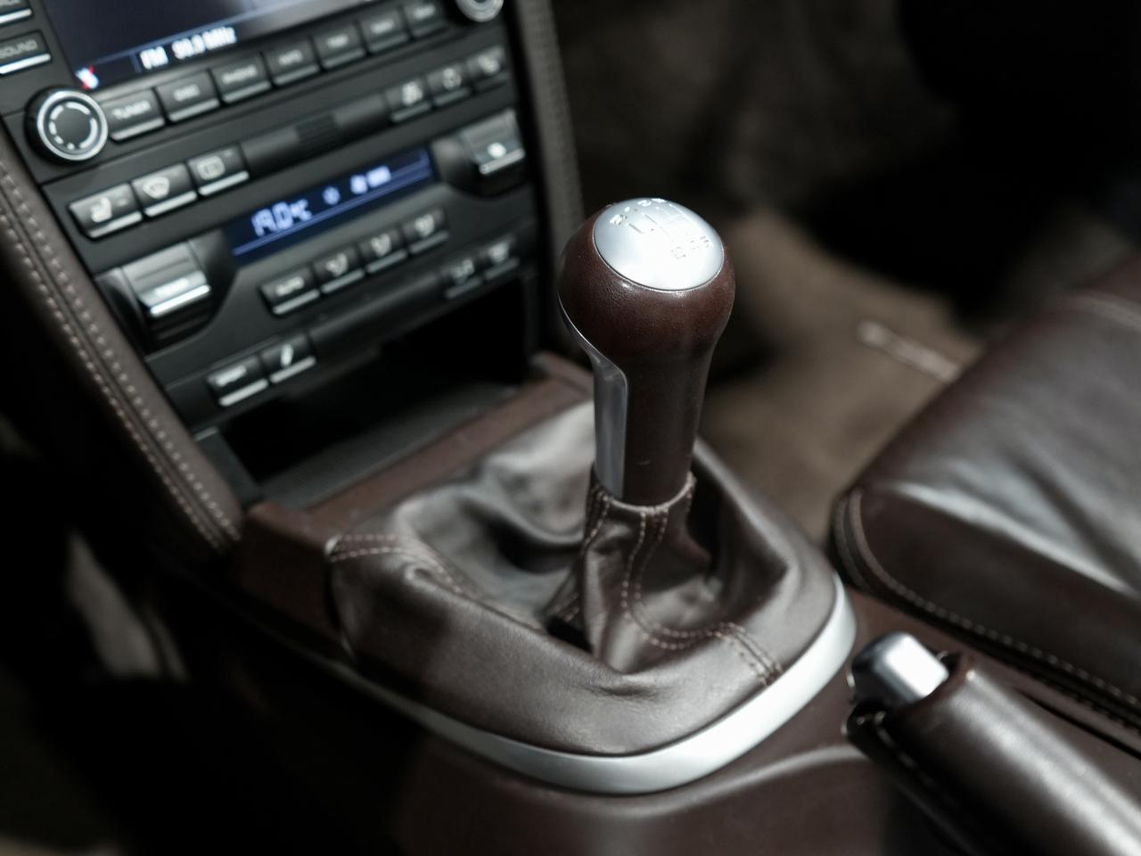 2010 Porsche 911 2dr Cabriolet Carrera S/BOSE/NAV/NO ACCIDENT Photo