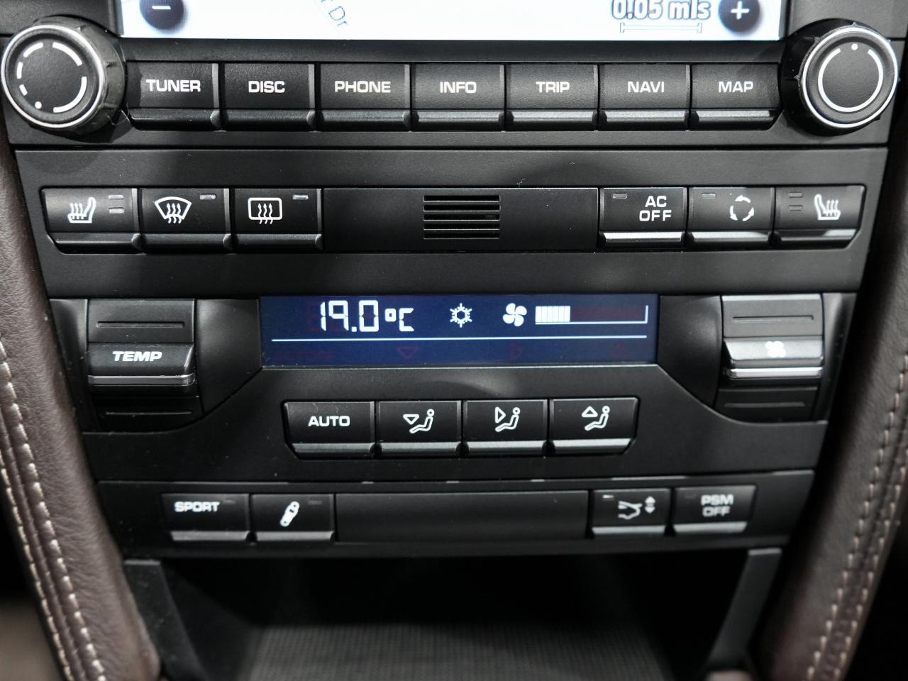 2010 Porsche 911 2dr Cabriolet Carrera S/BOSE/NAV/NO ACCIDENT Photo