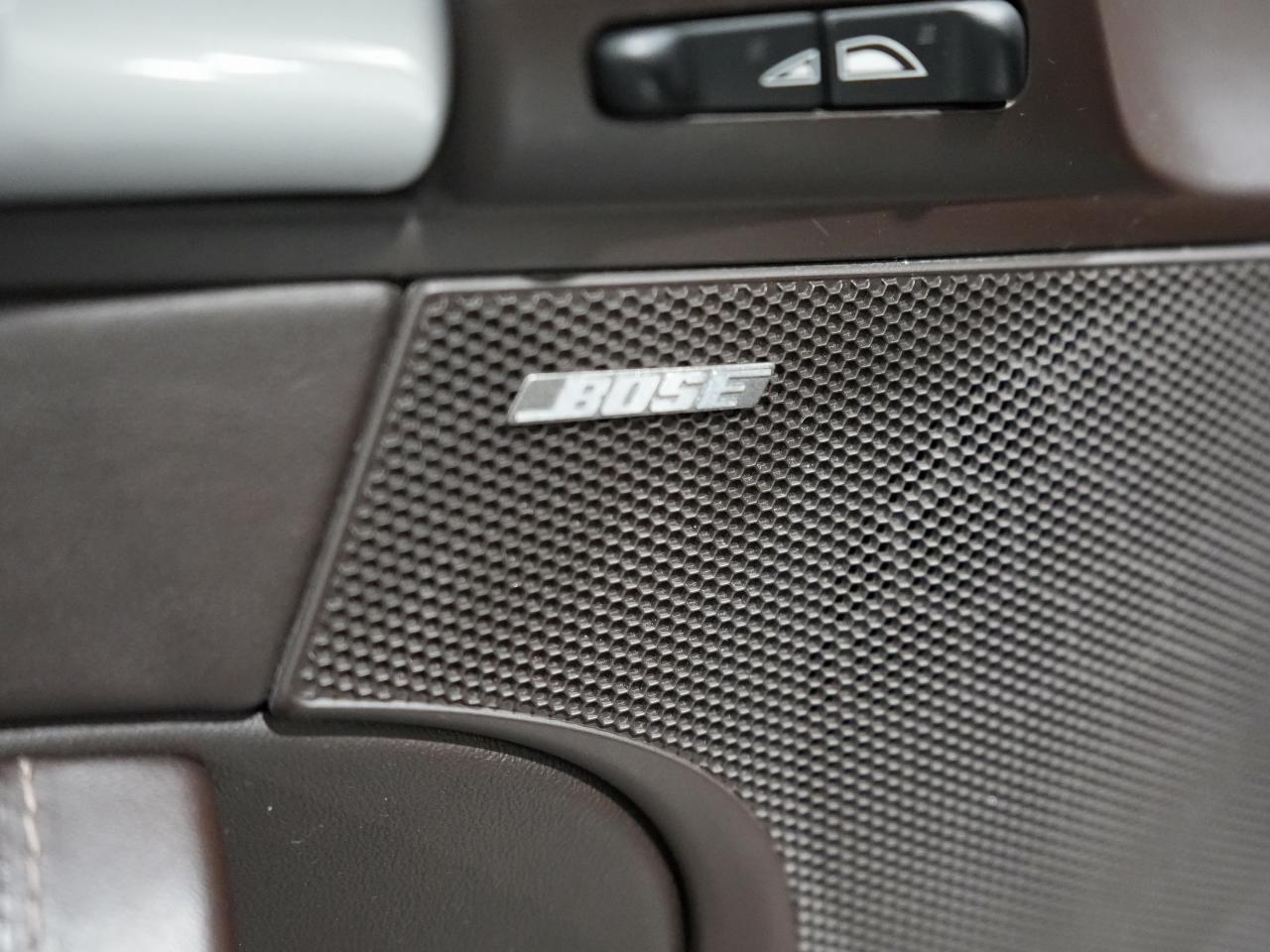 2010 Porsche 911 2dr Cabriolet Carrera S/BOSE/NAV/NO ACCIDENT Photo