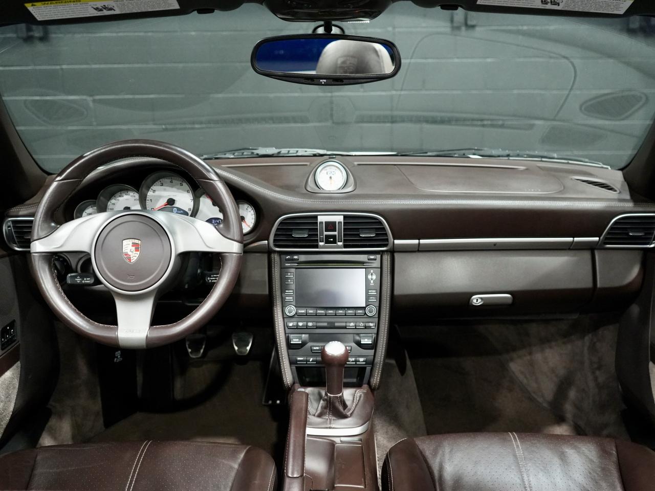 2010 Porsche 911 2dr Cabriolet Carrera S/BOSE/NAV/NO ACCIDENT Photo