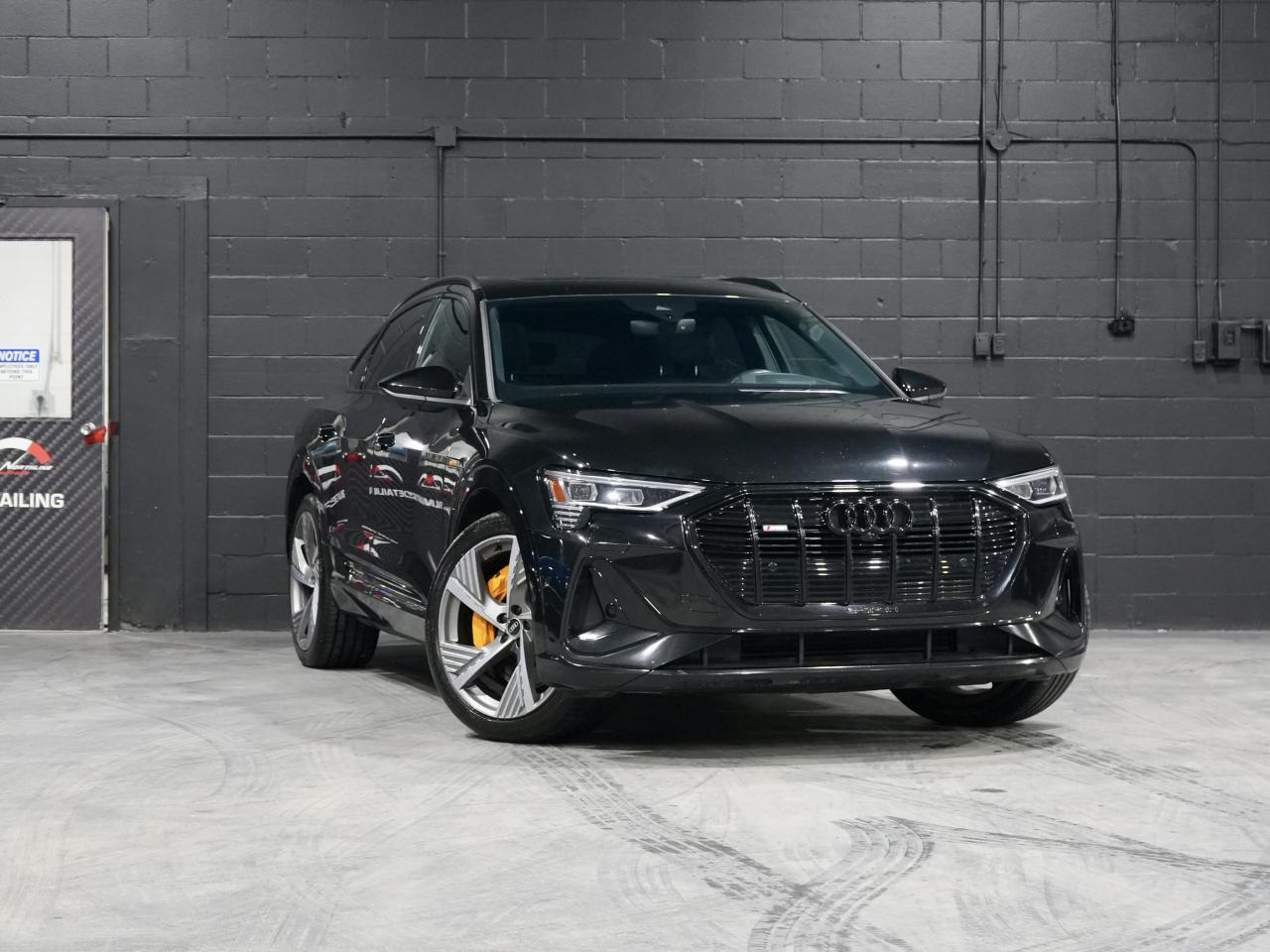 2022 Audi E-Tron Sportback Technik /PANO/HUD/22 IN RIM/360CAM/B&0/MASSAGE/NAV Photo