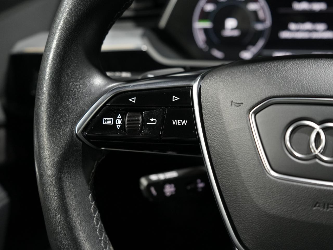 2022 Audi E-Tron Sportback Technik /PANO/HUD/22 IN RIM/360CAM/B&0/MASSAGE/NAV Photo