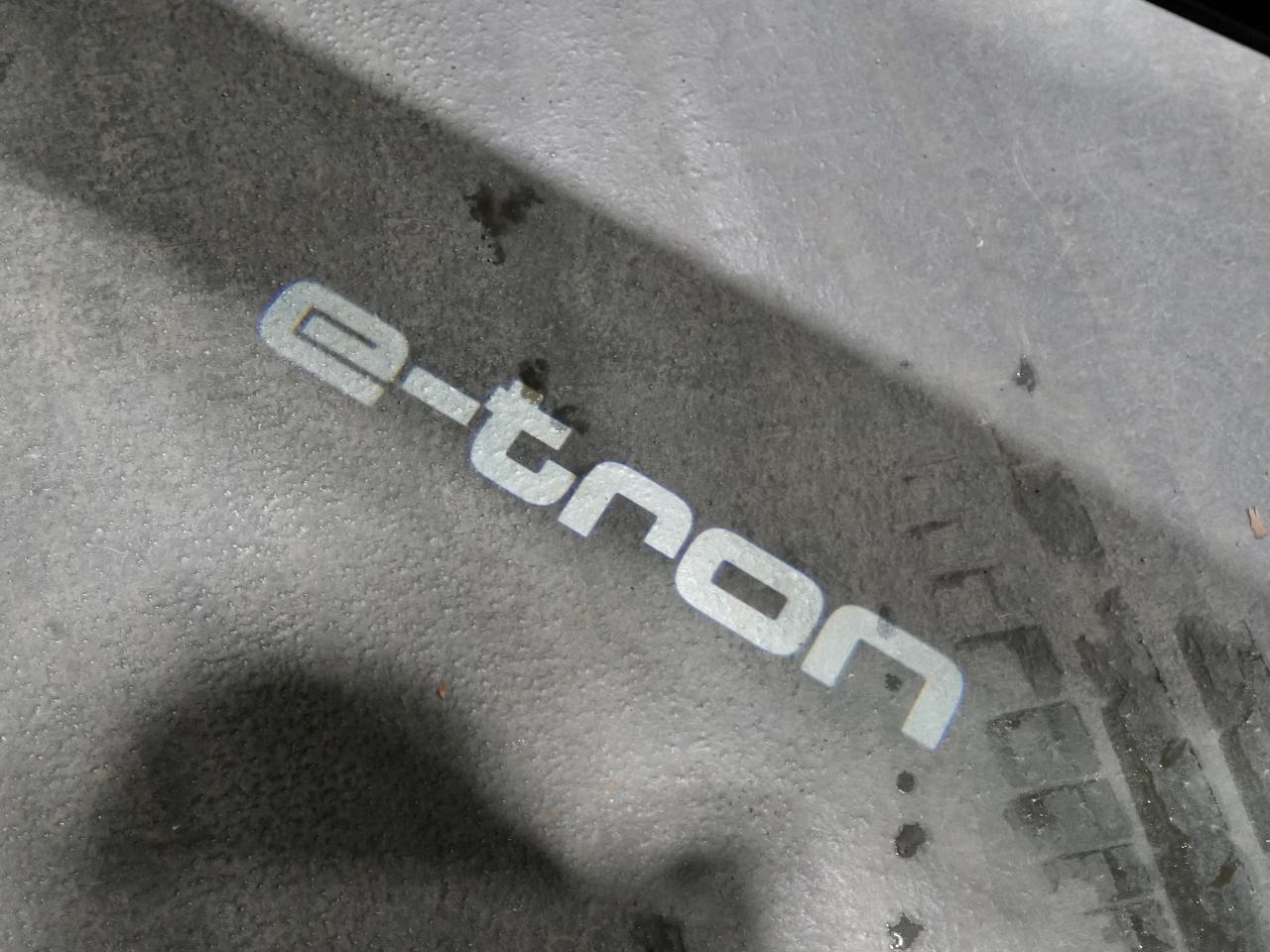 2022 Audi E-Tron Sportback Technik| PANO|HUD|B&O|360CAM|LOW KM|PICKUP TODAY Photo