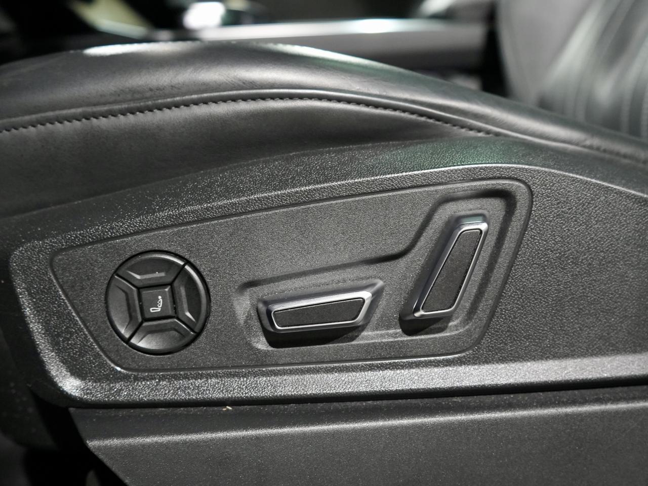 2022 Audi E-Tron Sportback Technik /PANO/HUD/22 IN RIM/360CAM/B&0/MASSAGE/NAV Photo