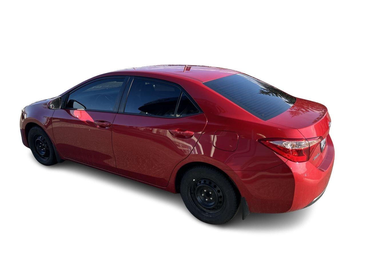 2018 Toyota Corolla 4-door Sedan LE CVTi-S Photo