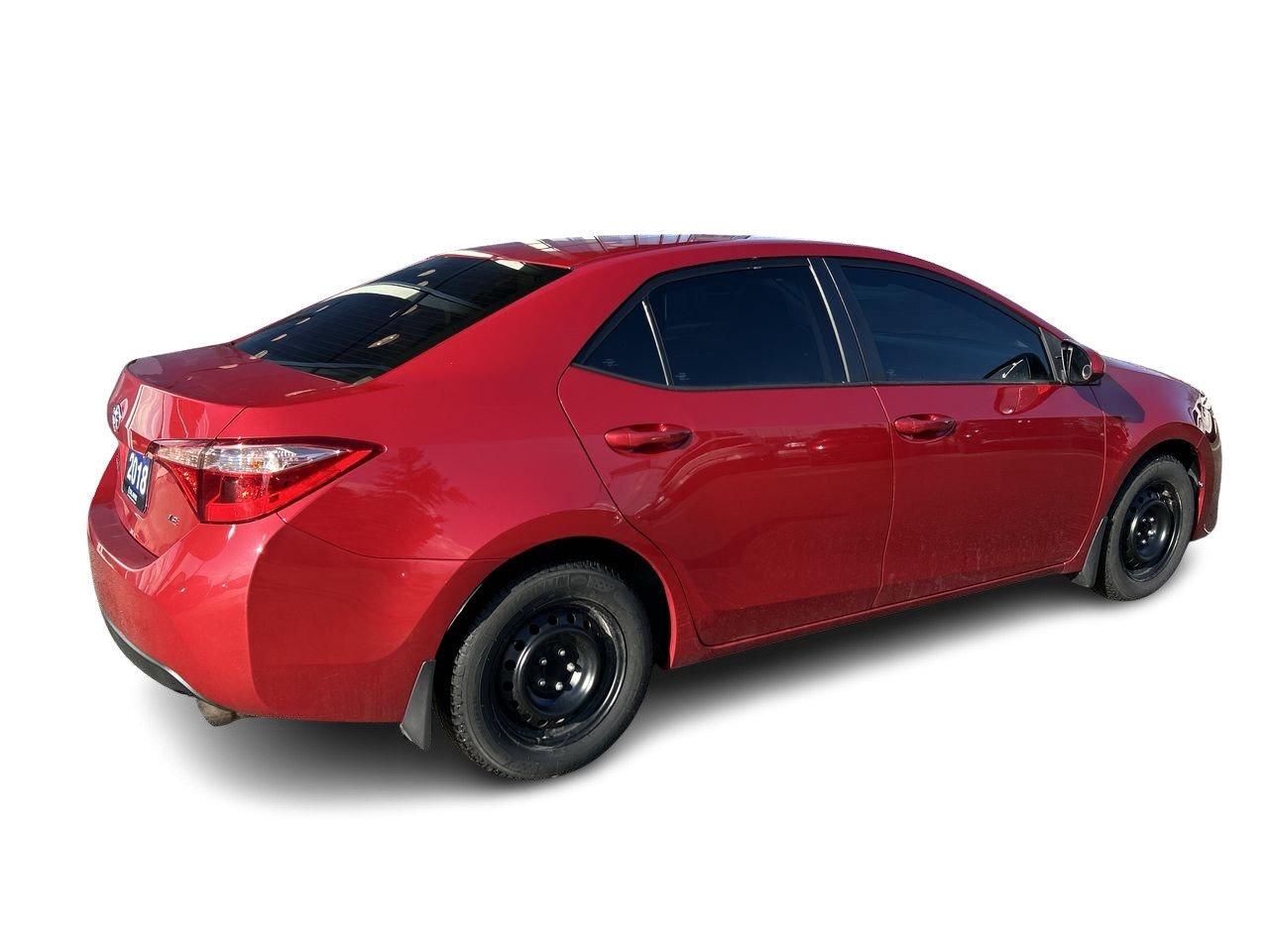 2018 Toyota Corolla 4-door Sedan LE CVTi-S Photo