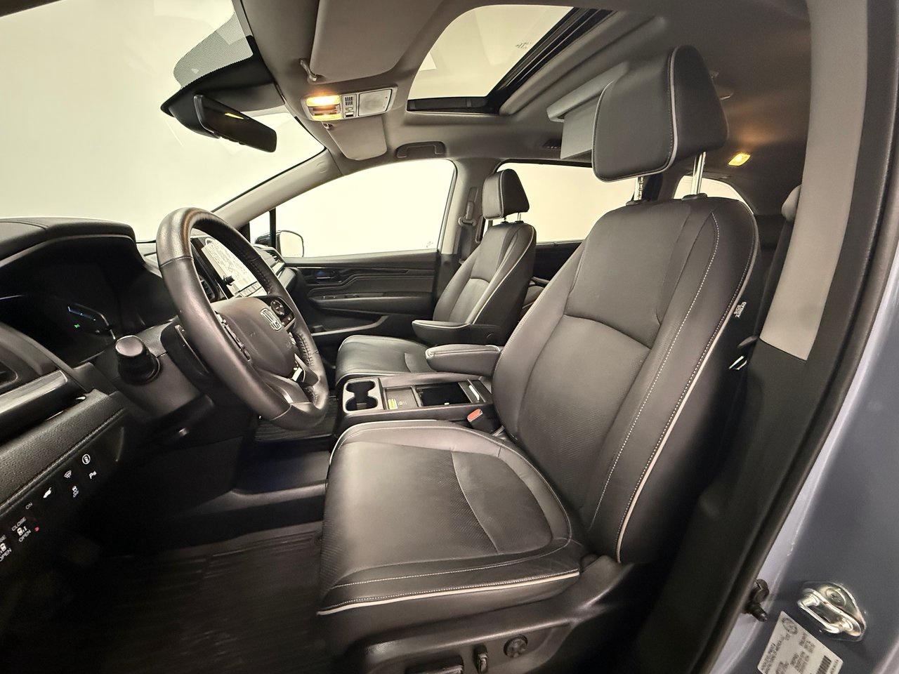 2024 Honda Odyssey Touring Photo